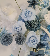 Load image into Gallery viewer, Plain arch / backdrop 2 x white blue flowers &amp; plinths Package - HIRE ONLY
