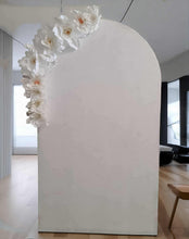Load image into Gallery viewer, Plain arch / backdrop &amp; white flowers - HIRE ONLY
