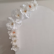 Load image into Gallery viewer, Plain arch / backdrop &amp; white flowers - HIRE ONLY
