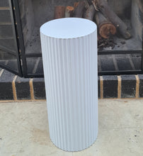 Load image into Gallery viewer, White cylinder ripple plinth cake or flower stand - 50cm - HIRE ONLY
