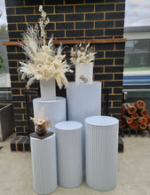 Load image into Gallery viewer, White cylinder ripple plinth cake or flower stand - 50cm - HIRE ONLY
