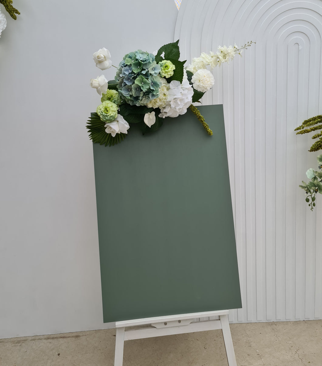 Green & white welcome sign – flowers & easel - HIRE ONLY