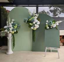 Load image into Gallery viewer, Green &amp; white – 2 x backdrops &amp; 2 x flowers + welcome sign – Advanced package No 1 - HIRE ONLY
