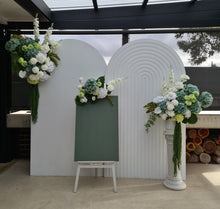Load image into Gallery viewer, White &amp; green – 2 x backdrops &amp; 2 x flowers + welcome sign – Advanced Package - HIRE ONLY
