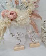 Load image into Gallery viewer, Modern &amp; Elegant glitter acrylic arch table numbers - HIRE ONLY

