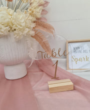 Load image into Gallery viewer, Modern &amp; Elegant glitter acrylic arch table numbers - HIRE ONLY
