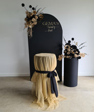 Load image into Gallery viewer, Black arch backdrop, 2 x black &amp; gold flowers &amp; 2 x black plinths - HIRE ONLY
