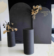 Load image into Gallery viewer, 2 x arch backdrop, 2 x black &amp; gold flowers, 2 x black plinths - HIRE ONLY
