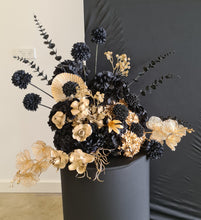 Load image into Gallery viewer, 2 x arch backdrop, 2 x black &amp; gold flowers, 2 x black plinths - HIRE ONLY
