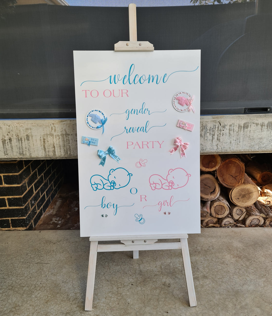 Baby shower – GENDER REVEAL – blue / pink welcome sign (easel & board) - HIRE ONLY