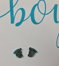 Load image into Gallery viewer, Baby shower – GENDER REVEAL – blue / pink welcome sign (easel, board &amp; balloons) - HIRE ONLY
