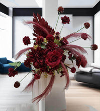 Load image into Gallery viewer, Burgundy, dark red package – 2 arches &amp; 2 flowers - HIRE ONLY
