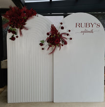 Load image into Gallery viewer, Burgundy, dark red package – 2 arches &amp; 2 flowers - HIRE ONLY
