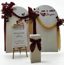 Load image into Gallery viewer, Burgundy, dark red package – 2 arches, 3 flowers &amp; welcome sign - HIRE ONLY

