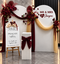Load image into Gallery viewer, Burgundy, dark red package – 2 arches, 3 flowers &amp; welcome sign - HIRE ONLY
