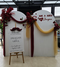 Load image into Gallery viewer, Burgundy, dark red package – 2 arches, 3 flowers &amp; welcome sign - HIRE ONLY
