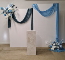 Load image into Gallery viewer, 2 x rectangular backdrop, 2 x blue flowers &amp; cake stand - HIRE ONLY
