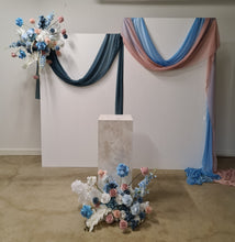 Load image into Gallery viewer, 2 x rectangular backdrop, 2 x blue / pink flowers &amp; cake stand - HIRE ONLY
