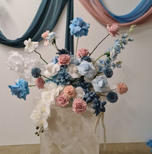 Load image into Gallery viewer, 2 x rectangular backdrop, 2 x blue / pink flowers &amp; cake stand - HIRE ONLY
