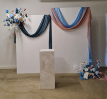 Load image into Gallery viewer, 2 x rectangular backdrop, 2 x blue / pink flowers &amp; cake stand - HIRE ONLY
