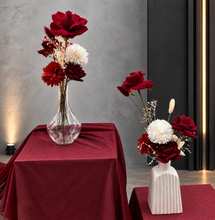 Load image into Gallery viewer, Red &amp; white table flowers centrepieces - HIRE ONLY
