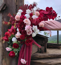 Load image into Gallery viewer, Rustic wooden arbour &amp; 3 x red, pink &amp; white flowers - HIRE ONLY
