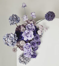 Load image into Gallery viewer, 1.8m foldable arch &amp;&nbsp; 2 x purple / violet flowers &amp; cake stand – Deluxe Package - HIRE ONLY
