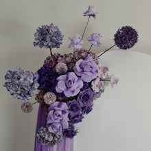 Load image into Gallery viewer, 1.8m foldable arch &amp;&nbsp; 2 x purple / violet flowers – Advanced Package - HIRE ONLY
