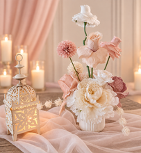 Load image into Gallery viewer, Boho blush romantic table / aisle flowers - HIRE ONLY

