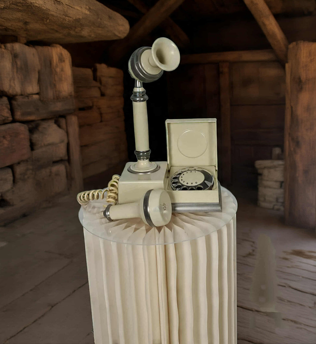 Antique boho phone – additional decor - HIRE ONLY