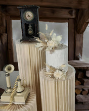 Load image into Gallery viewer, Set of 3 ribbed boho plinths / cake stands - HIRE ONLY
