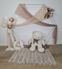 Load image into Gallery viewer, Hexagonal Backdrop Baby shower neutral / nude - Package 1 - HIRE ONLY
