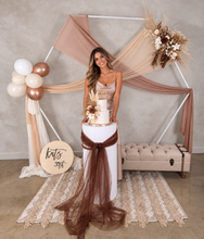 Load image into Gallery viewer, Hexagonal Backdrop Neutral &amp; Nude colours – Package 2 - HIRE ONLY
