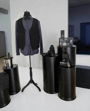 Load image into Gallery viewer, Grooms Preparation Room - Set up Option 4 - HIRE ONLY
