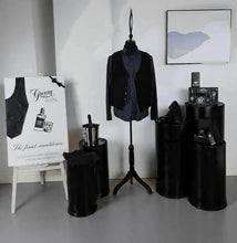 Load image into Gallery viewer, Grooms Preparation Room - Set up Option 4 - HIRE ONLY
