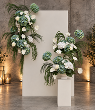 Load image into Gallery viewer, Popular Green &amp; white flowers Set up – Option 1 - HIRE ONLY
