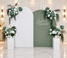 Load image into Gallery viewer, Popular Green &amp; white flowers Set up – Option 5 - HIRE ONLY
