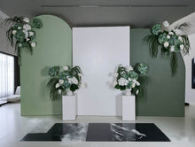 Load image into Gallery viewer, Popular Green &amp; white flowers Set up – Option 7 - HIRE ONLY
