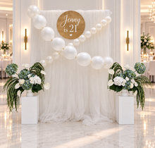 Load image into Gallery viewer, Popular Green &amp; white flowers Set up – Option 9 - HIRE ONLY
