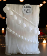 Load image into Gallery viewer, Rectangular backdrop w pearl strand balloons - HIRE ONLY
