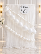 Load image into Gallery viewer, Rectangular backdrop w pearl strand balloons - HIRE ONLY
