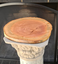 Load image into Gallery viewer, Rustic wood rounds  (30cm) - HIRE ONLY
