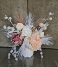 Load image into Gallery viewer, Boho blush romantic flowers table centrepieces - HIRE ONLY
