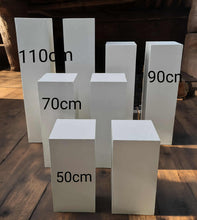Load image into Gallery viewer, Plinth Acrylic white (25 x 25) - 70cm - HIRE ONLY

