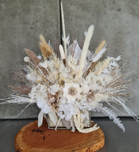 Load image into Gallery viewer, Boho Deluxe Everlasting flowers Centrepieces - HIRE ONLY
