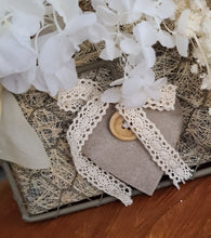 Load image into Gallery viewer, Boho Deluxe Everlasting flowers Centrepieces - HIRE ONLY
