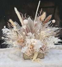 Load image into Gallery viewer, Boho Deluxe Everlasting flowers Centrepieces - HIRE ONLY
