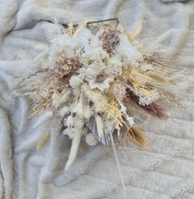 Load image into Gallery viewer, Boho Deluxe Everlasting flowers Centrepieces - HIRE ONLY
