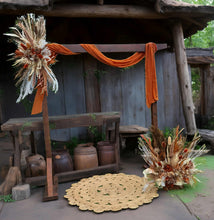 Load image into Gallery viewer, Rustic everlasting flowers &amp; wooden arbour – Option 2 - HIRE ONLY
