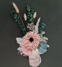 Load image into Gallery viewer, Mother's day everlasting flowers - Blush &amp; green
